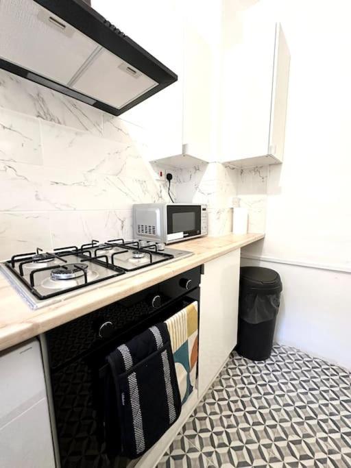 Quirky 3 Bedroom Flat In Shoreditch London Exterior foto